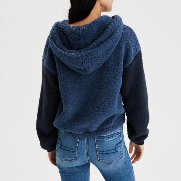 AMERICAN EAGLE Sherpa cropped quarter zip - Picture 3 of 7